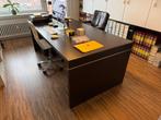 Modern donkerbruin bureau met ladeblok – uitstekende staat, Huis en Inrichting, Bureaus, Ophalen, Zo goed als nieuw, Bureau