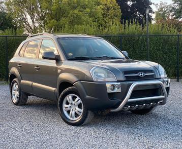 Hyundai Tucson 4x4 2.0Cc 136Pk 2008 Zeer proper beschikbaar voor biedingen