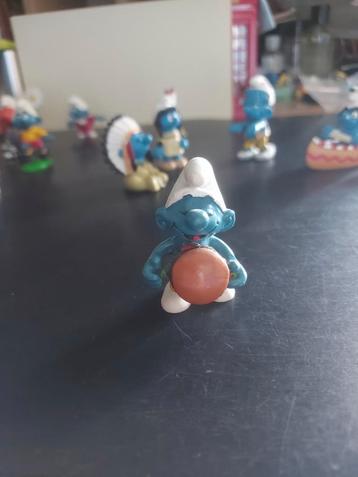 Schtroumpf avec hamburger, Enlèvement ou Envoi, Comme neuf, Autres Schtroumpfs, Poupée, Figurine ou Peluche