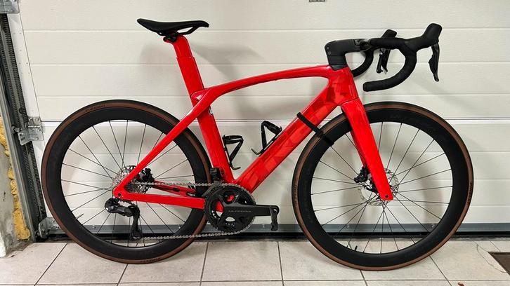 Trek Madone SL6 12s Di2.      54, Fietsen en Brommers, Fietsen | Racefietsen, Zo goed als nieuw, Heren, Overige merken, Meer dan 20 versnellingen