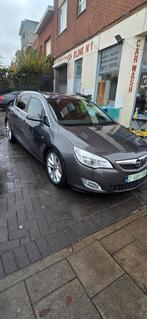 Opel astra j benzine 1.4 turbo km115.000 vites 6, Auto's, Euro 5, Bedrijf, Astra, Te koop