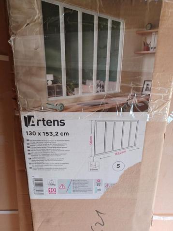 Pvc wand  beschikbaar voor biedingen