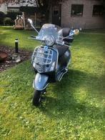 Goed onderhouden Vespa touring Primavera 50cc, Fietsen en Brommers, Brommers | Vespa, Zo goed als nieuw, Ophalen