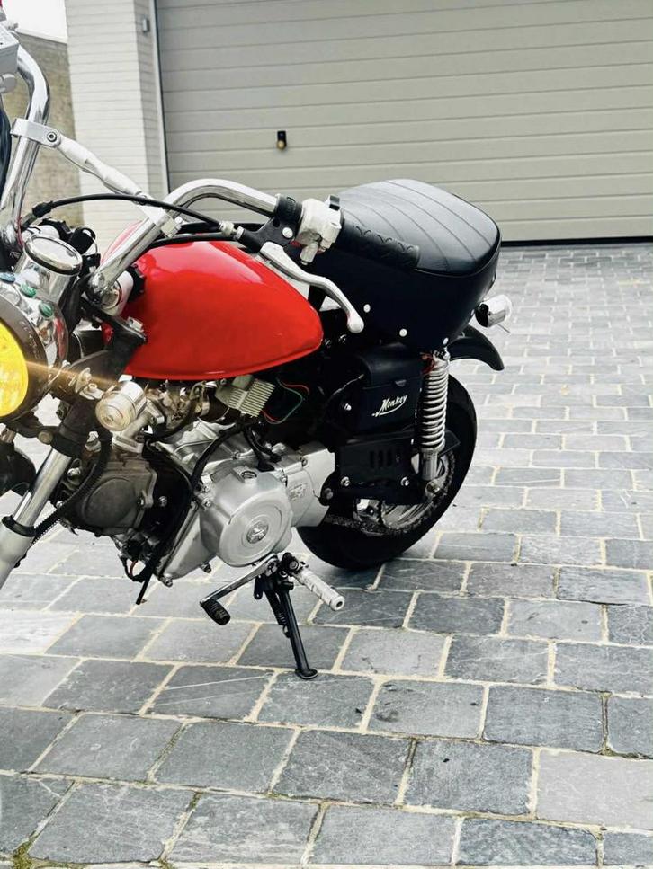 Monkey B klasse, Fietsen en Brommers, Brommers | Honda, Zo goed als nieuw, Ophalen of Verzenden