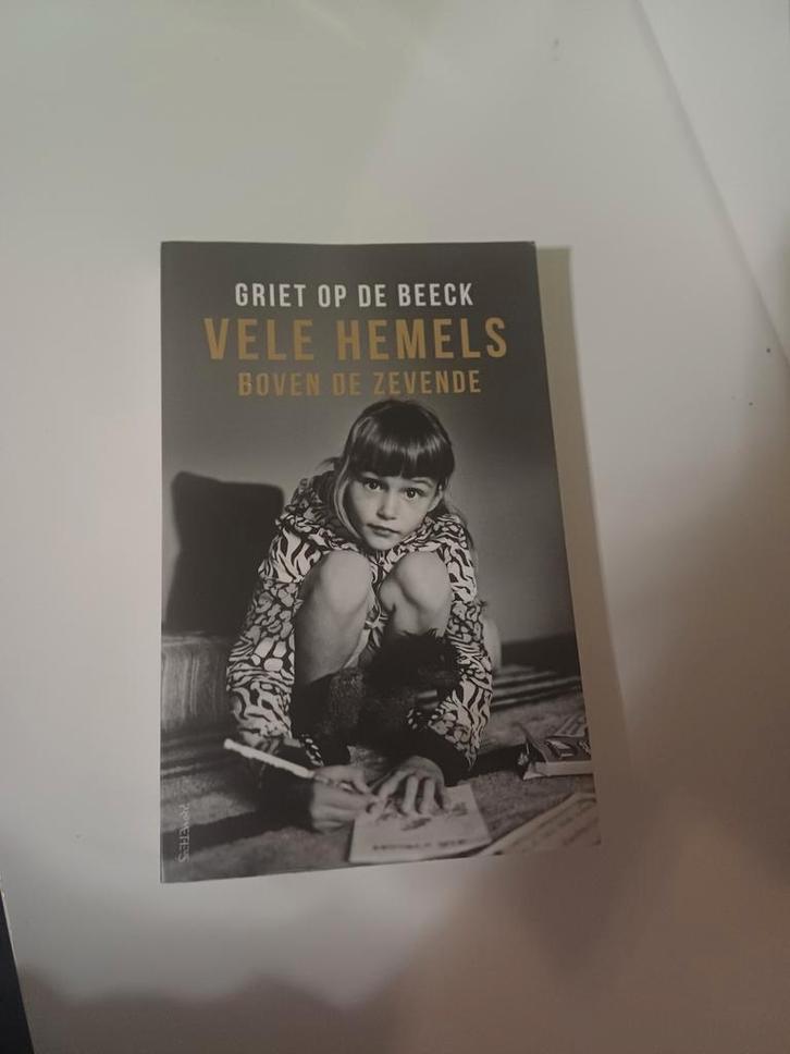 Griet Op de Beeck - Vele hemels boven de zevende, Boeken, Literatuur, Zo goed als nieuw, Ophalen of Verzenden