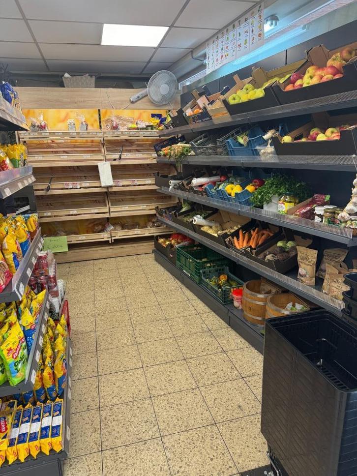 Supermarkt te koop in hartje Ninove, Zakelijke goederen, Kantoor en Winkelinrichting | Apparatuur en Telecommunicatie, Ophalen of Verzenden