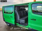Renault Trafic 125PK Dubbel Cabine L2H1 Trekhaak Navi Airco, Auto's, Stof, Gebruikt, Euro 6, 4 cilinders