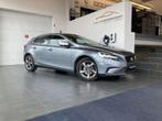 Volvo V40 R-DESIGN D2 GPS, 5 places, Cuir, Berline, 120 ch