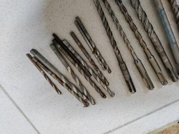 Steenboren sds en gewone beschikbaar voor biedingen