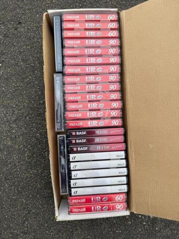 Casettebandjes beschikbaar voor biedingen