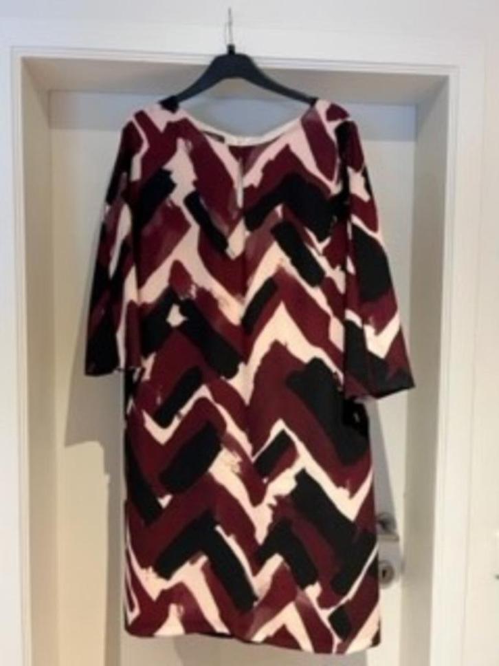 Marie Mero mt 48 ZGAN, Kleding | Dames, Jurken, Zo goed als nieuw, Maat 46/48 (XL) of groter, Overige kleuren, Knielengte, Ophalen of Verzenden