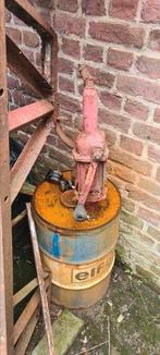 Ancienne pompe huile, Collections, Enlèvement