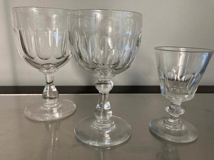 Série de 40 verres en cristal du Val St Lambert, Antiquités & Art, Antiquités | Verre & Cristal, Enlèvement