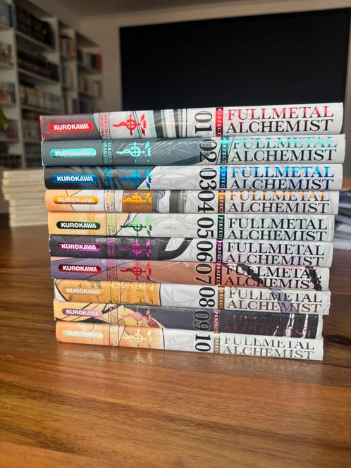 Manga Full metal alchemist perfect edition 1-10 bon etat, Boeken, Strips | Comics, Gelezen, Europa, Ophalen of Verzenden