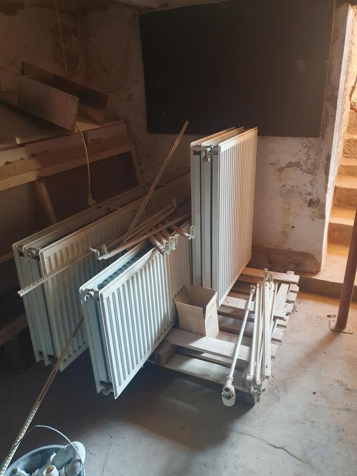 Radiatoren wit, Doe-het-zelf en Bouw, Verwarming en Radiatoren, Gebruikt, Radiator, Ophalen