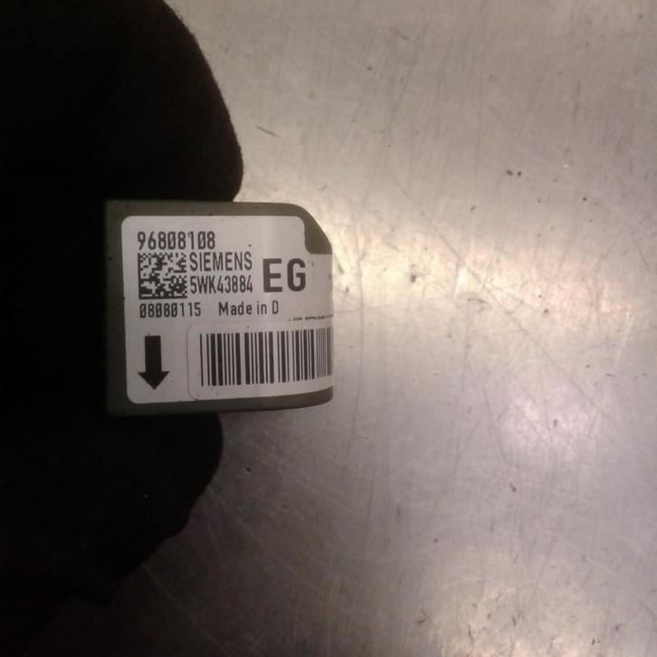 AIRBAG SENSOR Daewoo / Chevrolet Aveo (250) (|96808108|), Auto-onderdelen, Overige Auto-onderdelen, Daewoo, Gebruikt