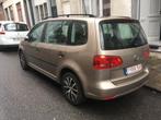 VW Touran 1.6 7-sieges 2015, Autos, Volkswagen, 121 g/km, Euro 5, 7 places, Boîte manuelle