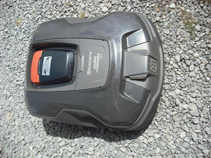 HUSQVARNA 315X robotgrasmaaier, Tuin en Terras, Robotmaaiers, Gebruikt, 20 tot 25 cm, Bestuurbaar via app, Ophalen