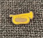 PIN - TROMPET - TROMPETTE - TRUMPET, Collections, Envoi, Utilisé, Autres sujets/thèmes, Insigne ou Pin's