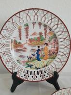 Victoria CZ, 3 ASSIETTES diam23&21cm, Antiek en Kunst, Ophalen