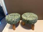 2 lage krukjes, Huis en Inrichting, Krukjes, Ophalen, Gebruikt, Hout