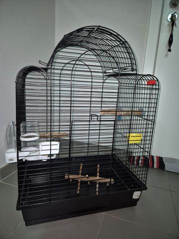 Vogelkooi nieuwstaat  beschikbaar voor biedingen