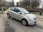 Hyundai I20 1.2 benz 67000km garantie!, Auto's, 57 kW, Testrit aan huis, Stof, Zwart