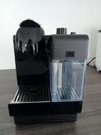 Nespresso Delonghi met melk functie., Elektronische apparatuur, Ophalen, Gebruikt, Koffiemachine