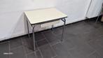 ancienne table en formica vintage  avec un tiroir 80x60x76cm, Enlèvement ou Envoi