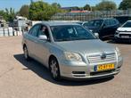 Toyota Avensis 1.8 benzine Sedan, Avensis, Elektrische buitenspiegels, Handgeschakeld, Particulier