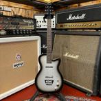 Silvertone 1303/U2 Silverburst in perfecte nieuwstaat !, Muziek en Instrumenten, Snaarinstrumenten | Gitaren | Elektrisch, Ophalen of Verzenden