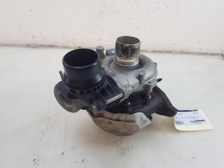 TURBO Mercedes-Benz Vito (447.6) (01-2014/-), Auto-onderdelen, Motor en Toebehoren, Mercedes-Benz, Gebruikt