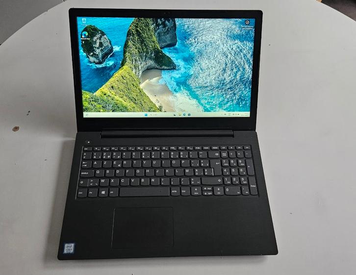 Lenovo V130 Laptop, Windows 11, 256GB SSD, 8GB, Intel i3, Computers en Software, Windows Laptops, SSD, Ophalen of Verzenden