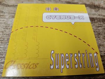 Cygnus-X, Superstring beschikbaar voor biedingen