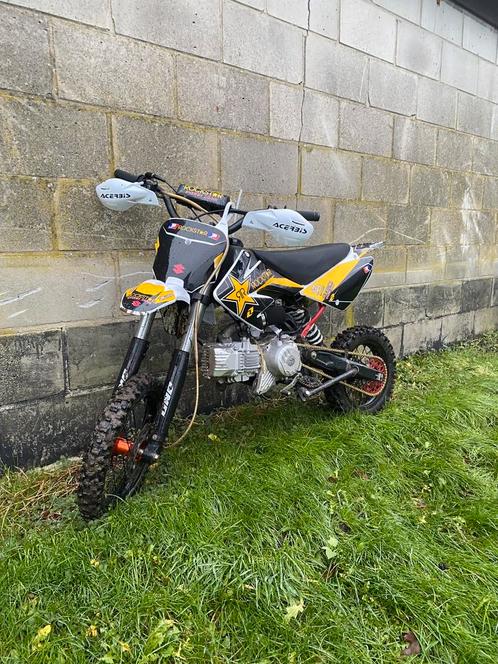 Snelle pitbike 212cc, Fietsen en Brommers, Minibikes, Midibikes en Pitbikes, Zo goed als nieuw, Pitbike, Ophalen