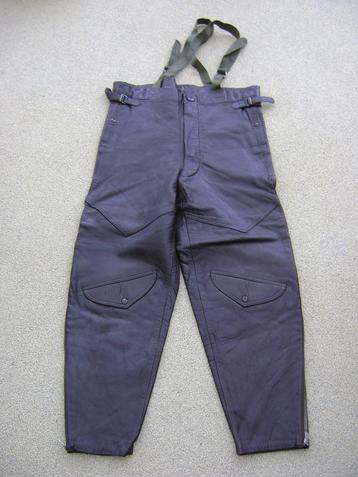 French Air Force WW2 leather flying trousers Mod. SIP 30., Enlèvement ou Envoi, Armée de l'air, Vêtements ou Chaussures