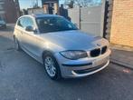 Bmw 116d jaar 2011 euro 5, Auto's, Voorwielaandrijving, Euro 5, 4 cilinders, Grijs