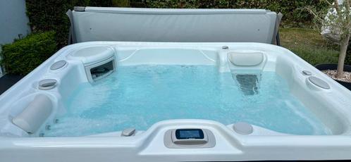 Hotspring Triumph jacuzzi, Tuin en Terras, Bubbelbaden en Hottubs, Zo goed als nieuw, Vast, Trap, Ophalen