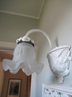 Vintage muurlamp in opaline, Antiek en Kunst, Ophalen