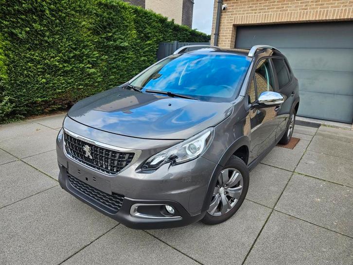 Peugeot 2008 1.2 Signature / NAVI / AUTOMAAT / *SUPER DEAL*, Auto's, Peugeot, Bedrijf, Te koop, ABS, Airbags, Airconditioning