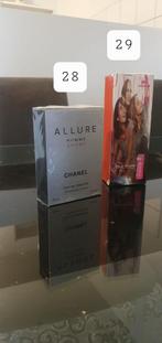 Chanel/lacoste parfums, Bijoux, Sacs & Beauté, Beauté | Parfums, Comme neuf, Enlèvement
