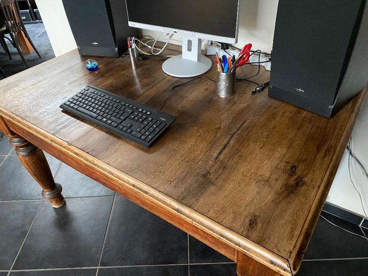 🇮🇹 Massief notenhouten italiaanse tafel, Antiek en Kunst, Antiek | Meubels | Tafels, Ophalen