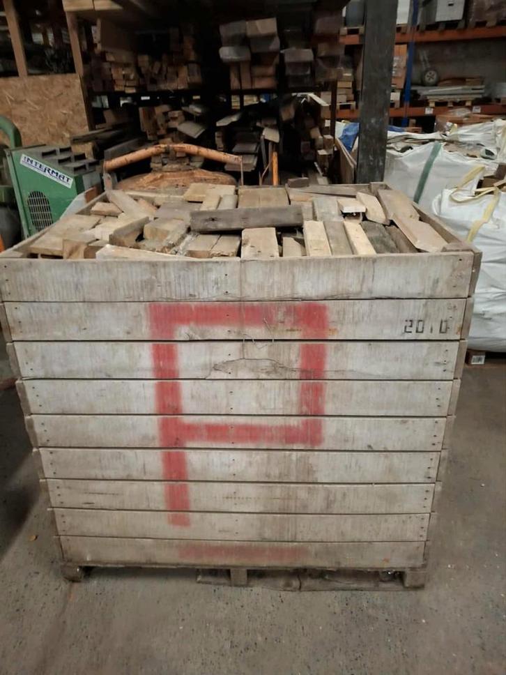 kist brandhout van afbraak, Tuin en Terras, Brandhout, Ophalen