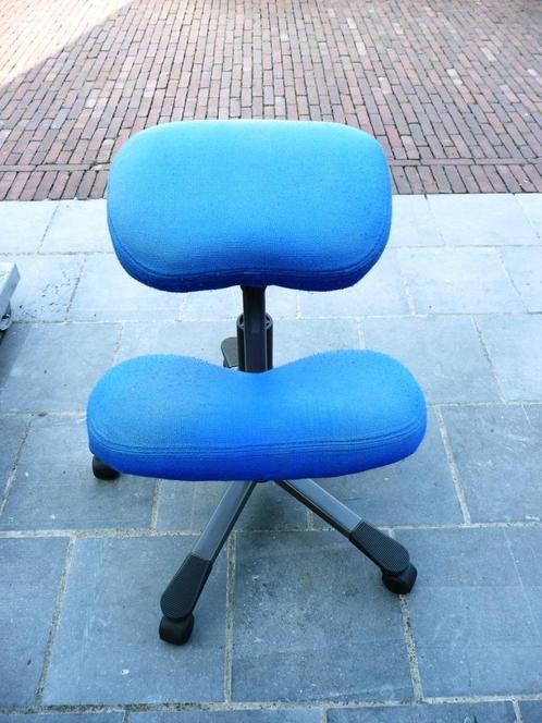 Ergonomische Design kniestoel/bureaustoel HÅG, Huis en Inrichting, Bureaustoelen, Zo goed als nieuw, Bureaustoel, Blauw, Ergonomisch