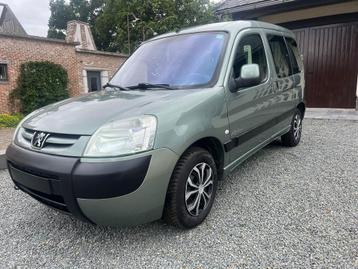 Peugeot Partner Relax 2004 1.4 benzine 200.000km beschikbaar voor biedingen