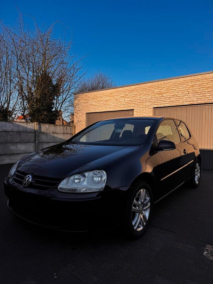 GOLF 5 1.4l, Autos, Volkswagen, Particulier, Golf, ABS, Airbags, Air conditionné, Verrouillage central, Cruise Control, Vitres électriques
