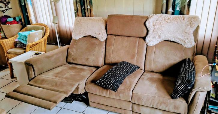 Luxe zetel met dubbele motor, tweezit en driezit, Huis en Inrichting, Zetels | Zetels, Ophalen