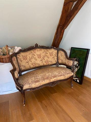 ️ Canapé ancien style Louis XV – à vendre beschikbaar voor biedingen