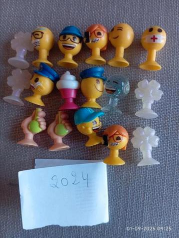 Emoji 2024 2023 2022 2021 te ruil of te koop beschikbaar voor biedingen