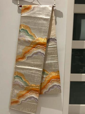 Japanse vintage obi Nishijin-ori — traditionele riem beschikbaar voor biedingen